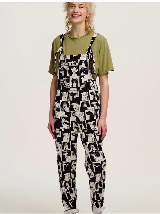 Lucy & Yak Other - Lucy & Yak Black and Cream Graphic Cat Print Overalls